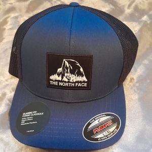 The North Face - Blue L-XL